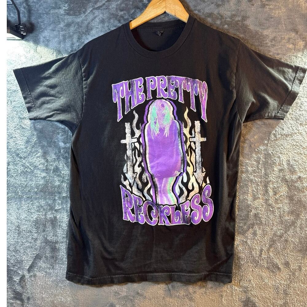 Band Tee x The Pretty Reckless Psychedelic Logo Taylor Official Black T-Shirt LG